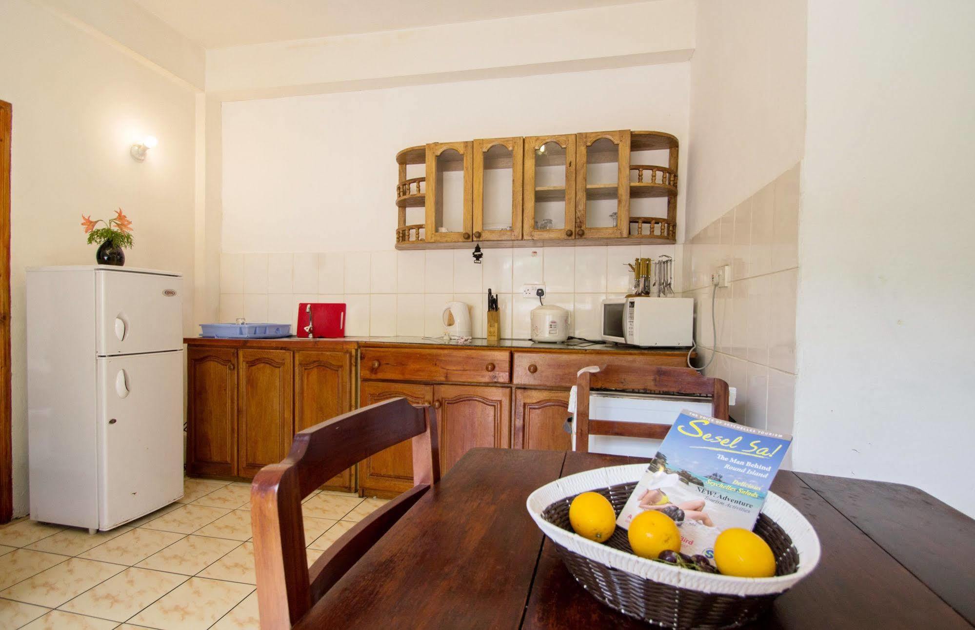 Vicky'S Holiday Apartment Бо-Валлон Екстер'єр фото